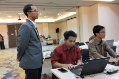 Seminar-uasi-Koleksi-Praktik_6