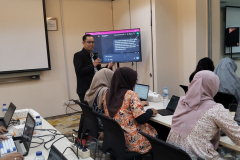 Seminar-uasi-Koleksi-Praktik_7