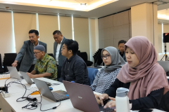 Seminar-uasi-Koleksi-Praktik_8